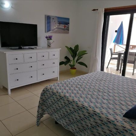 Large Studio Apartment With Lovely Terrace And Wifi Los Cristianos  Exterior photo